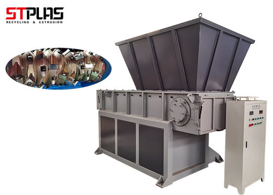 De enige Machine van de Schacht300kg/h 30kw Plastic Ontvezelmachine