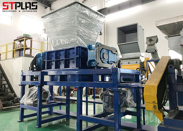 OEM 1000kg/h Plastic de Machined2 Bladen Twee van de Filmontvezelmachine Schachtontvezelmachine