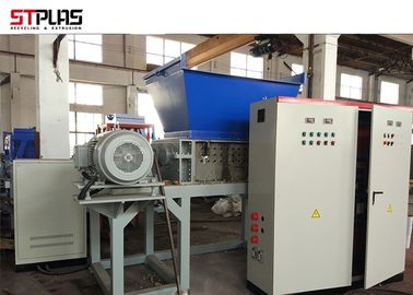 De Machineontvezelmachine van de tweeling-schacht Plastic Ontvezelmachine voor Plastic Recycling met D2-Blad