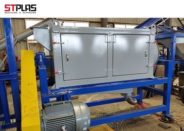 Plastic Fles het HUISDIERENschroot die van de Recyclingsmachine de Wasmachine van de Lijnfles wassen